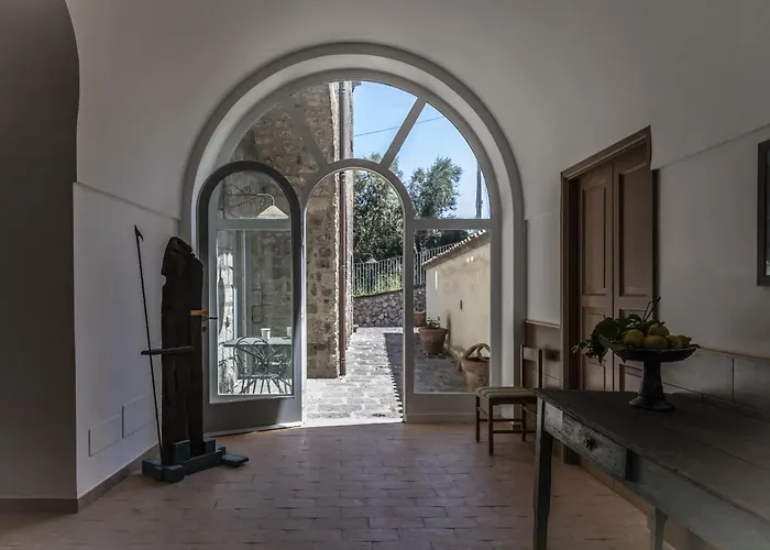 Villa Puolo – With Private Sea Access Sorrento